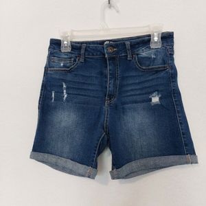 Wax denim shorts
